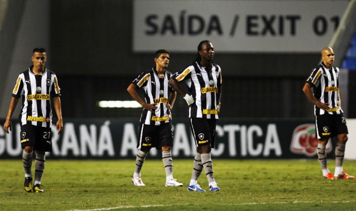 Botafogo Perde Para O Santos E Fica Com A 'vaga' Dos Cariocas Na Série ...