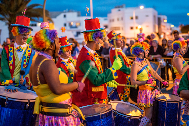 Carnaval e verão são combinação de infecção  Notibras